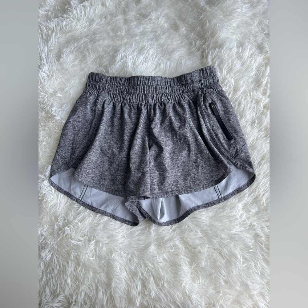 Lululemon Tracker Low Rise Lined Short - Heather Lux Multi Black